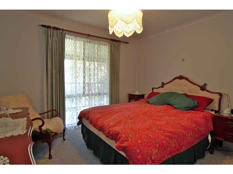 17 Marmion Road, Leura NSW 2780