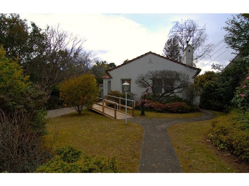 4 Forster Road, Katoomba NSW 2780