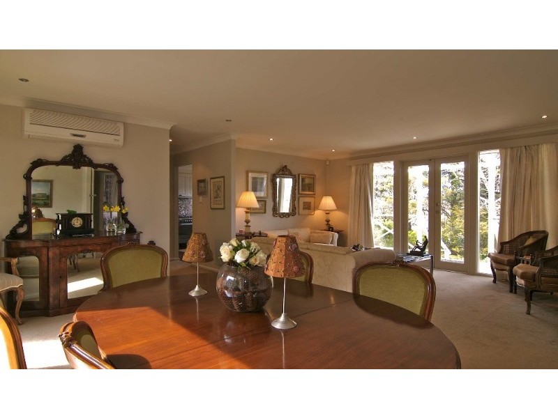 28 Valley Road, Wentworth Falls NSW 2782