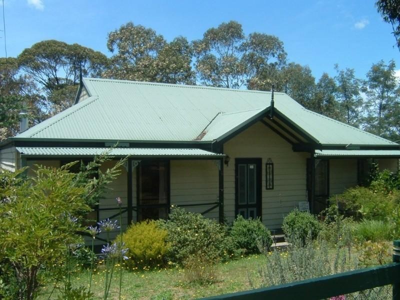 9 Seventh Avenue, Katoomba NSW 2780