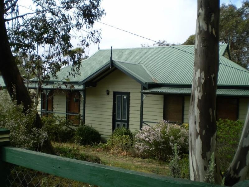 9 Seventh Avenue, Katoomba NSW 2780