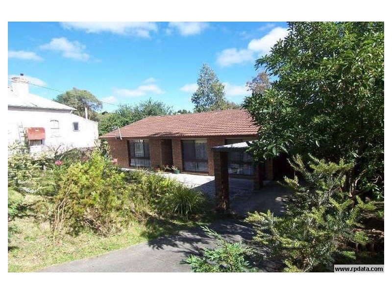 28 Henderson Road, Wentworth Falls NSW 2782