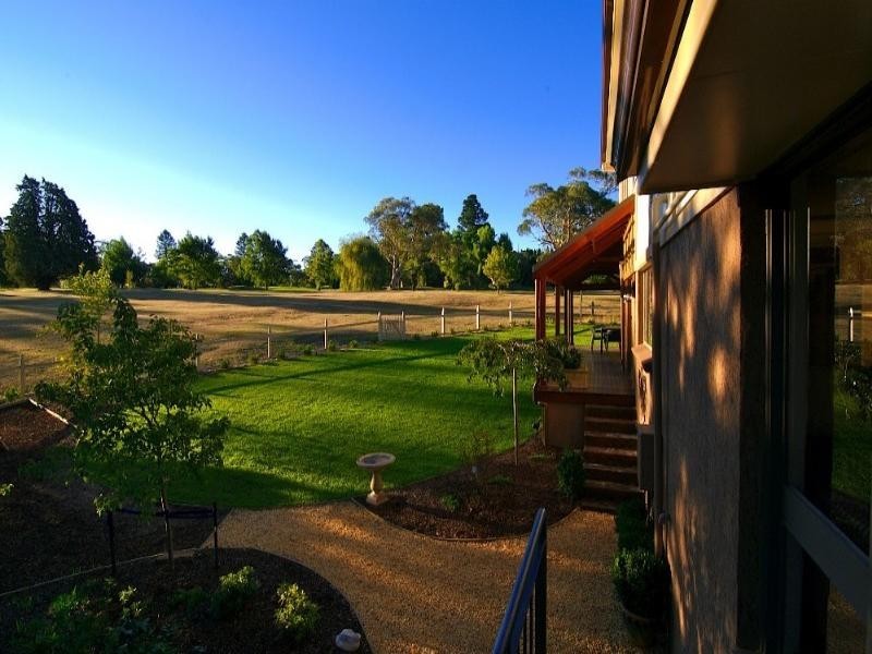 17 Sublime Point Road, Leura NSW 2780