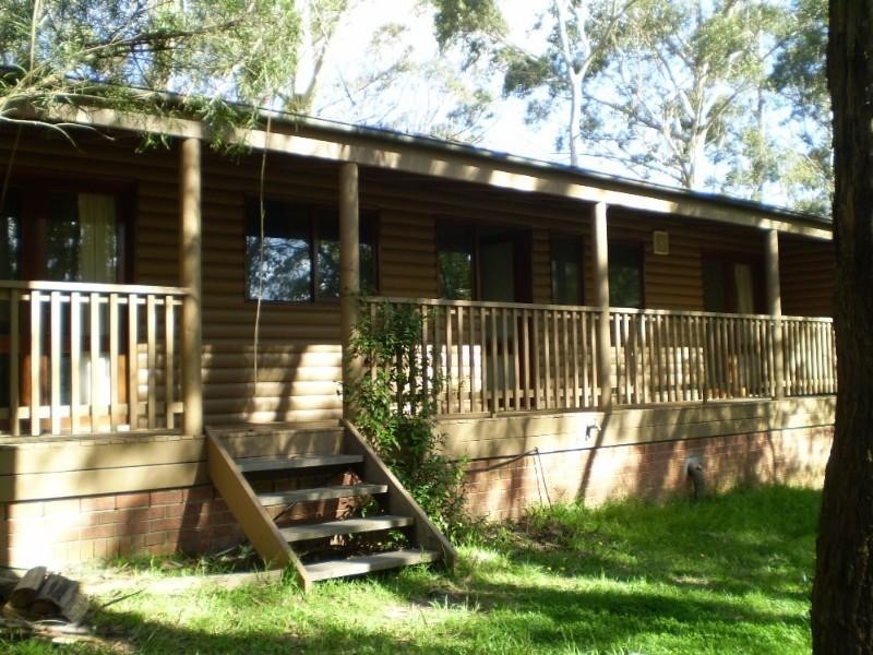 28 Blue Gum Avenue, Medlow Bath NSW 2780