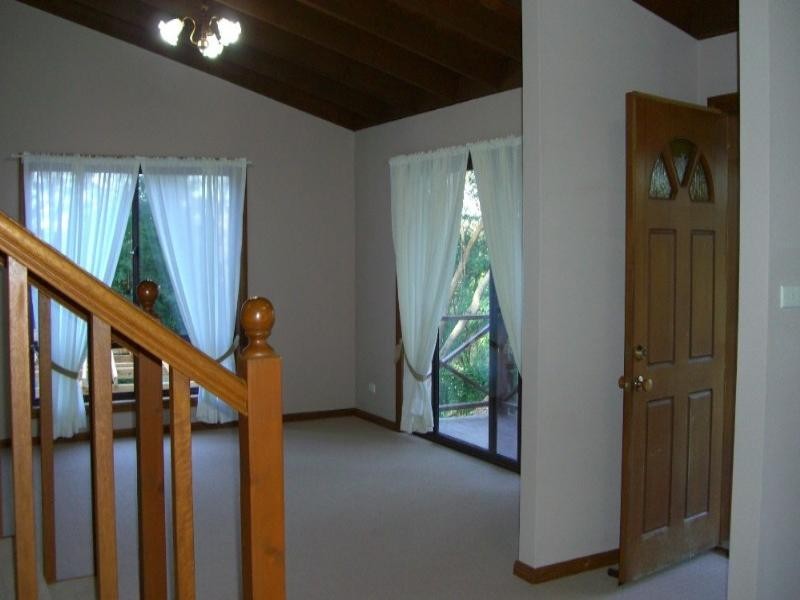 70 Sixth Avenue, Katoomba NSW 2780