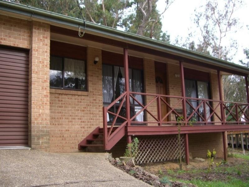 70 Sixth Avenue, Katoomba NSW 2780