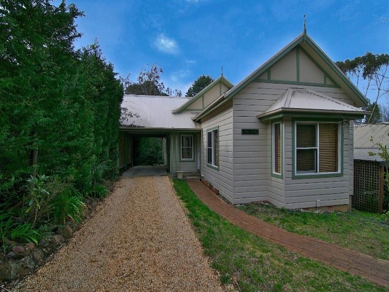 22 Albert Street, Leura NSW 2780