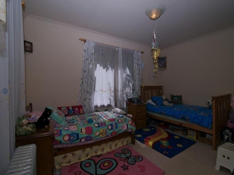 27 Mclaughlin Avenue, Wentworth Falls NSW 2782