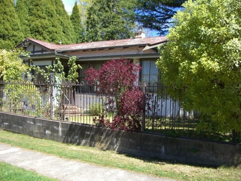 25 Grose Street, Leura NSW 2780