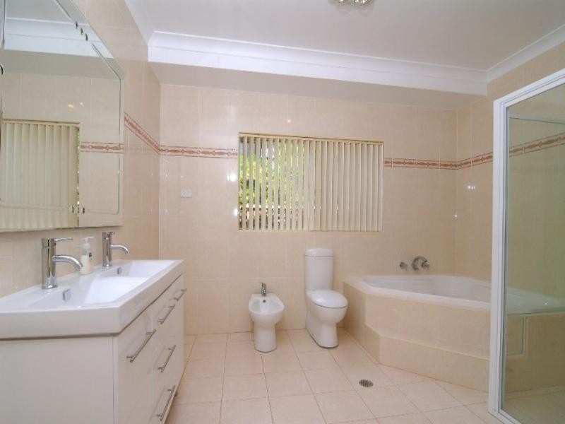 8 Vale Street, Leura NSW 2780