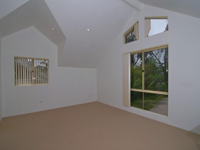 8 Vale Street, Leura NSW 2780