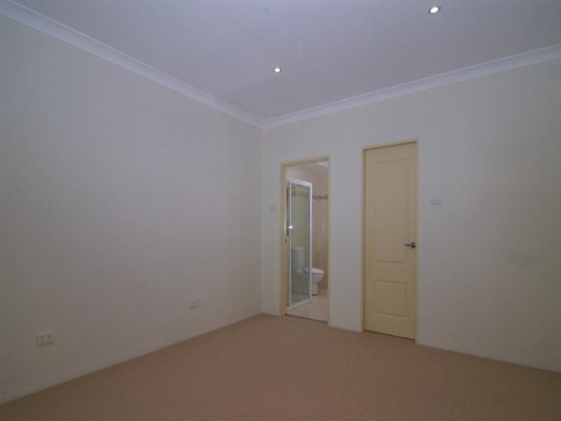 8 Vale Street, Leura NSW 2780