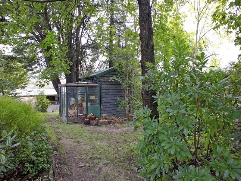 9 Gladstone Road, Leura NSW 2780