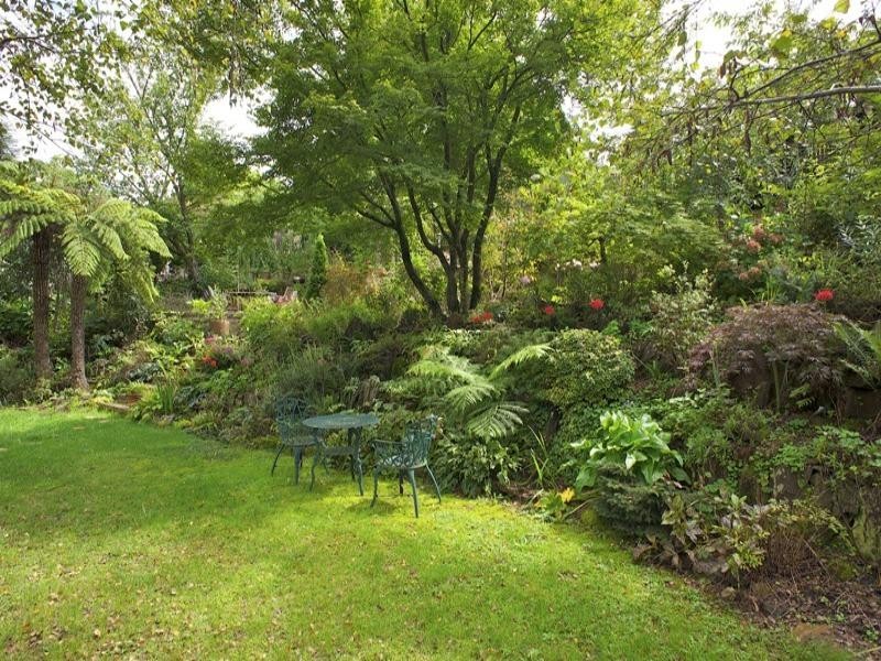 9 Lachlan Avenue, Leura NSW 2780