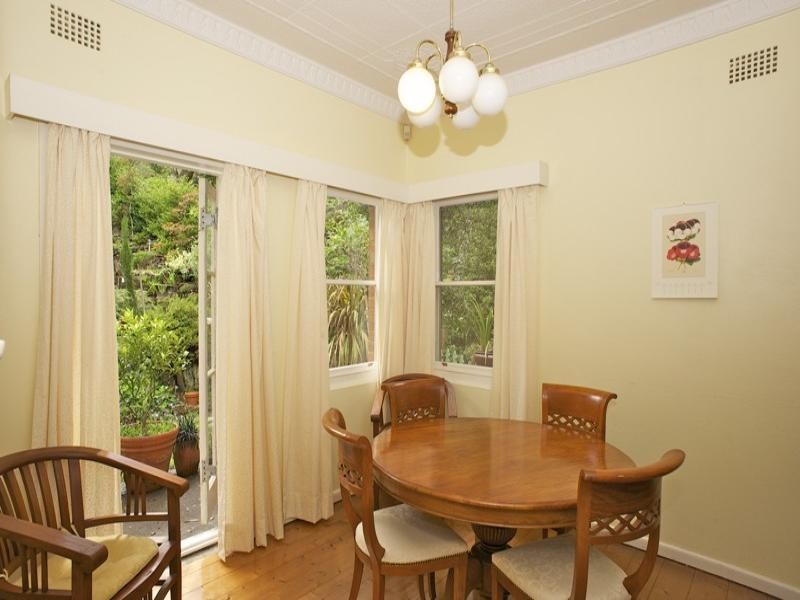 9 Lachlan Avenue, Leura NSW 2780