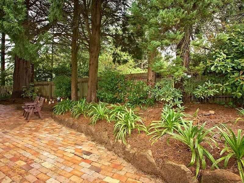 29 Carrington Avenue, Katoomba NSW 2780