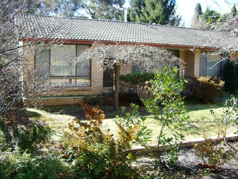 6 Morven Road, Leura NSW 2780