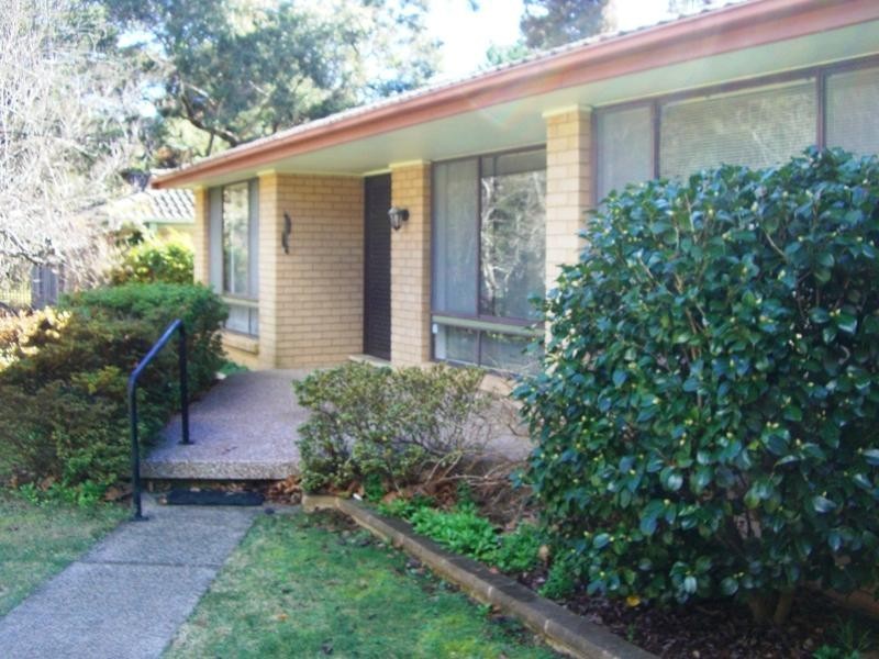 6 Morven Road, Leura NSW 2780