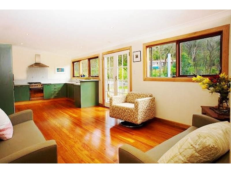 36 Scott Avenue, Leura NSW 2780