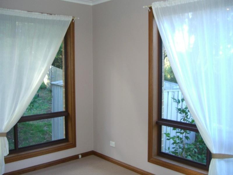 70 Sixth Avenue, Katoomba NSW 2780