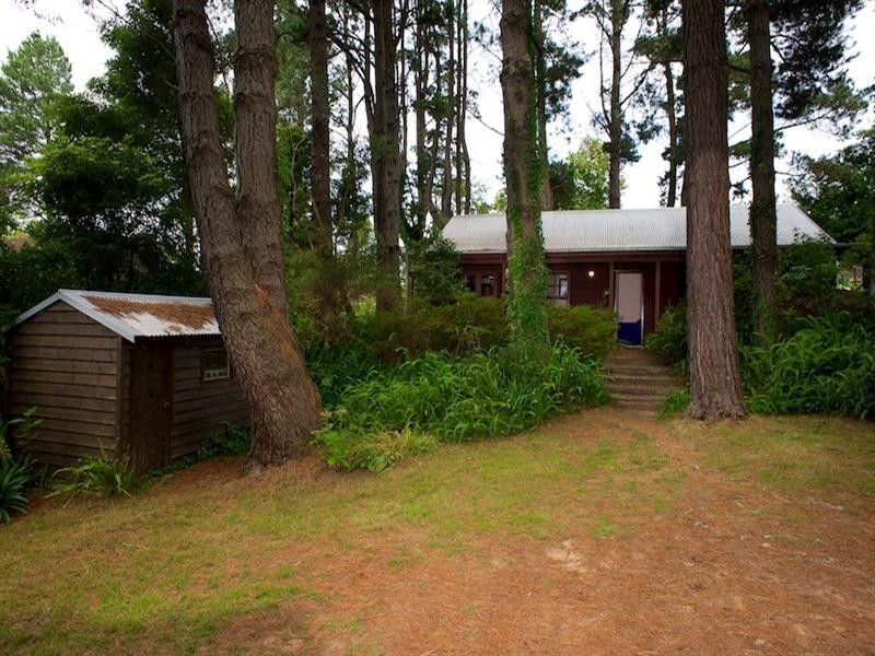 242 Great Western Highway, Wentworth Falls NSW 2782