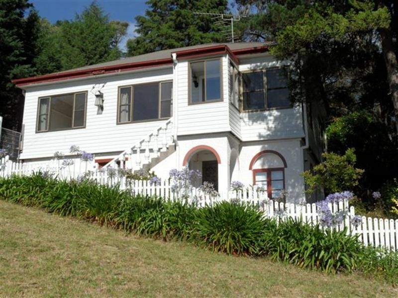 2 Fitzgerald Street, Katoomba NSW 2780