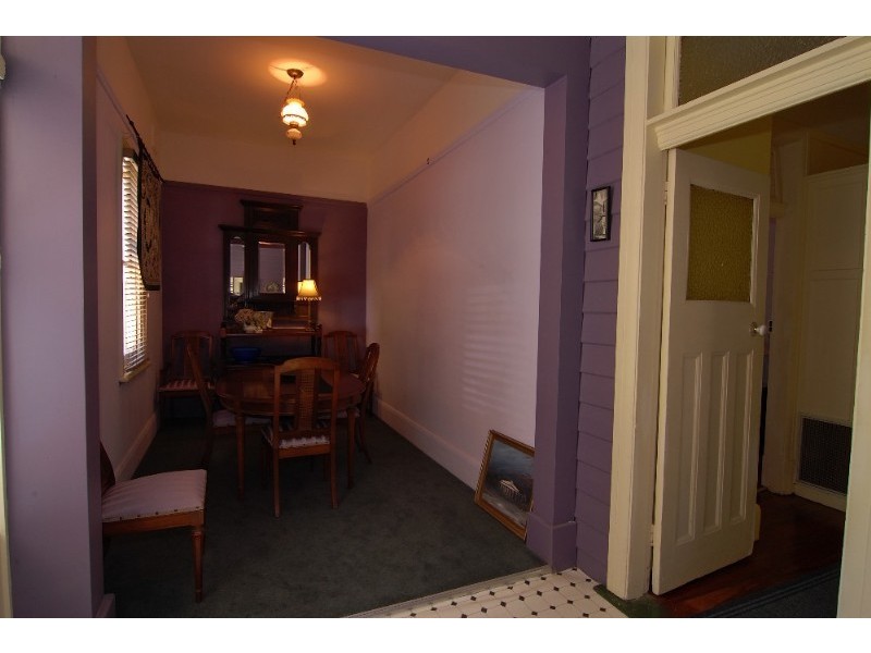 147 Falls Road, Wentworth Falls NSW 2782