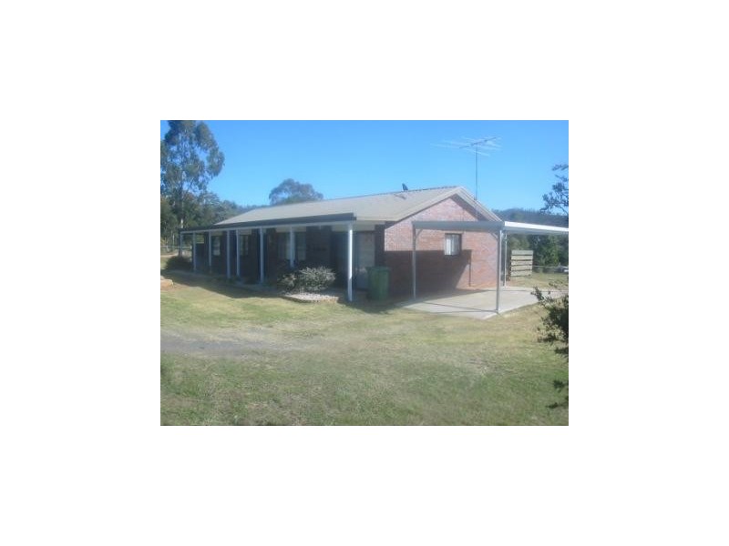 10 Vista Court, Withcott QLD 4352