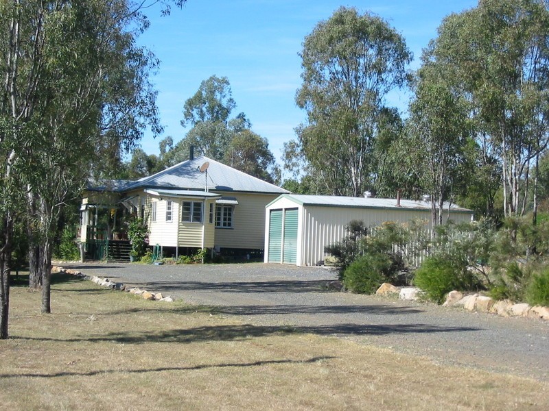 15 Thursa St, Murphys Creek, Toowoomba QLD 4350