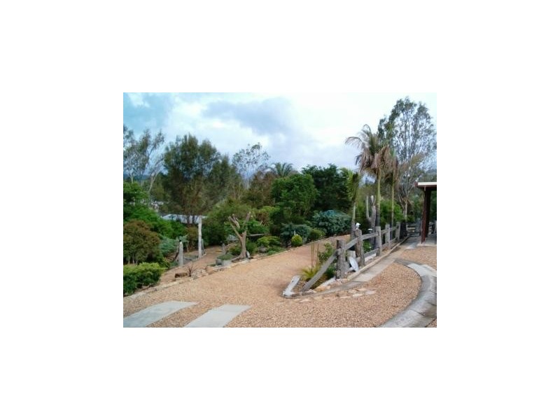 7 WODEN Street, Murphys Creek QLD 4352