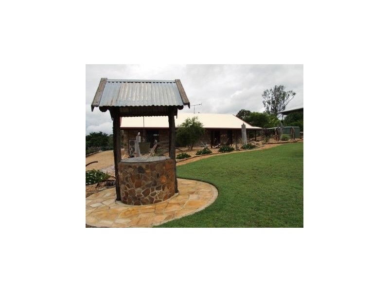 7 WODEN Street, Murphys Creek QLD 4352