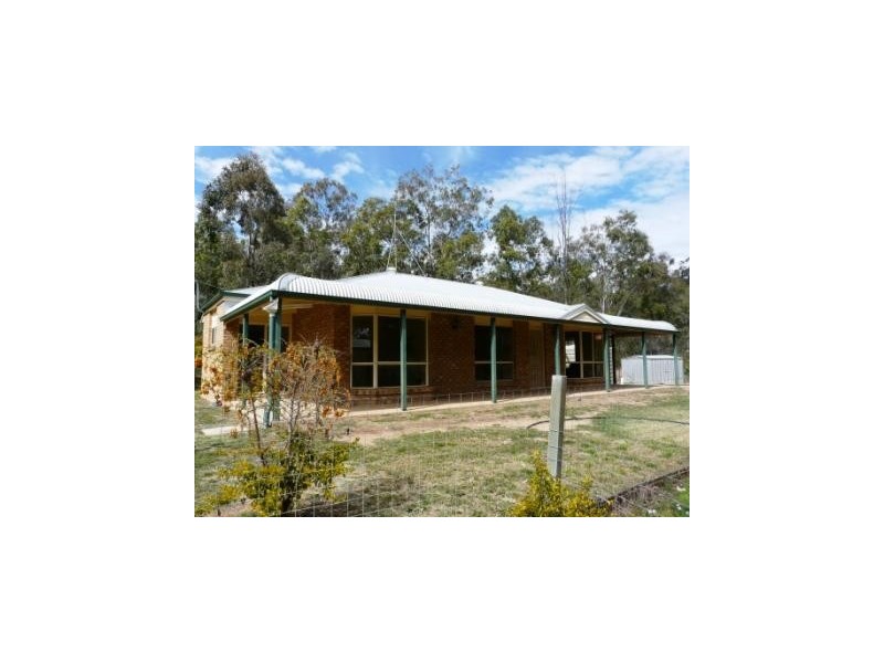 2 Milora, Upper Lockyer QLD 4352