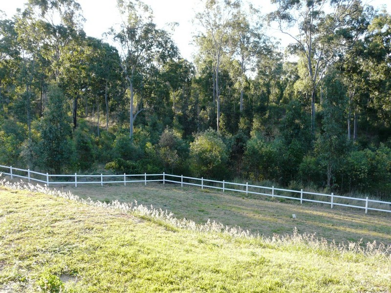 40 Dobel Drive, Upper Lockyer QLD 4352