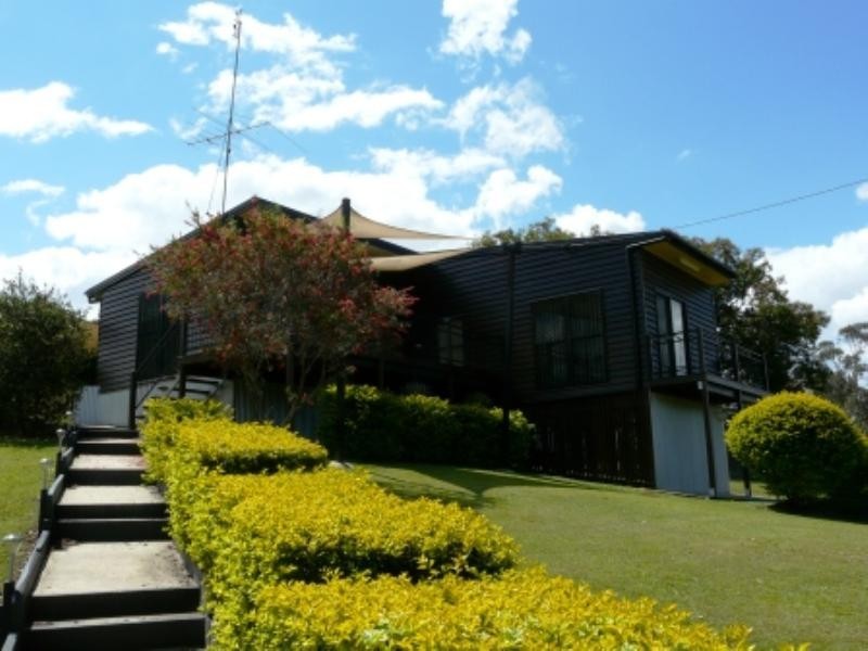 Withcott QLD 4352