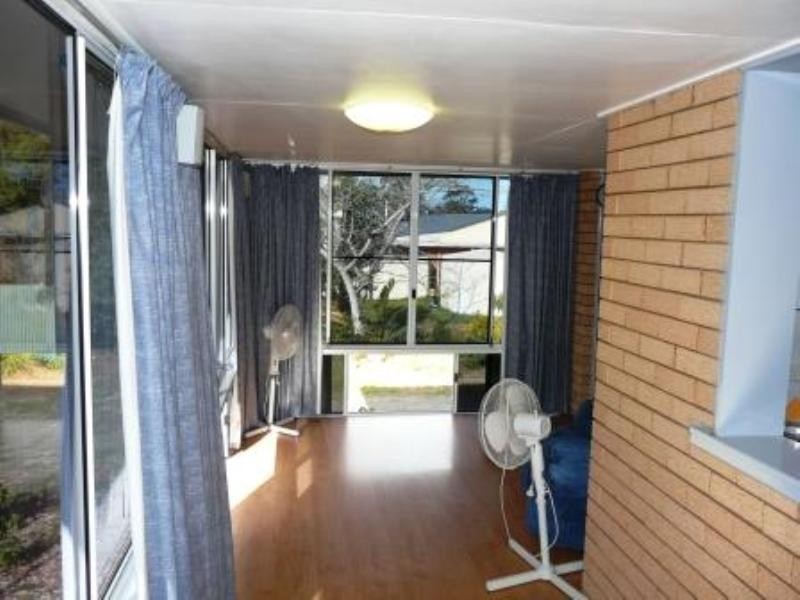 3 Elizabeth, Withcott QLD 4352