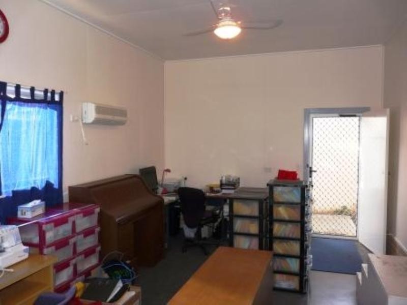 3 Elizabeth, Withcott QLD 4352