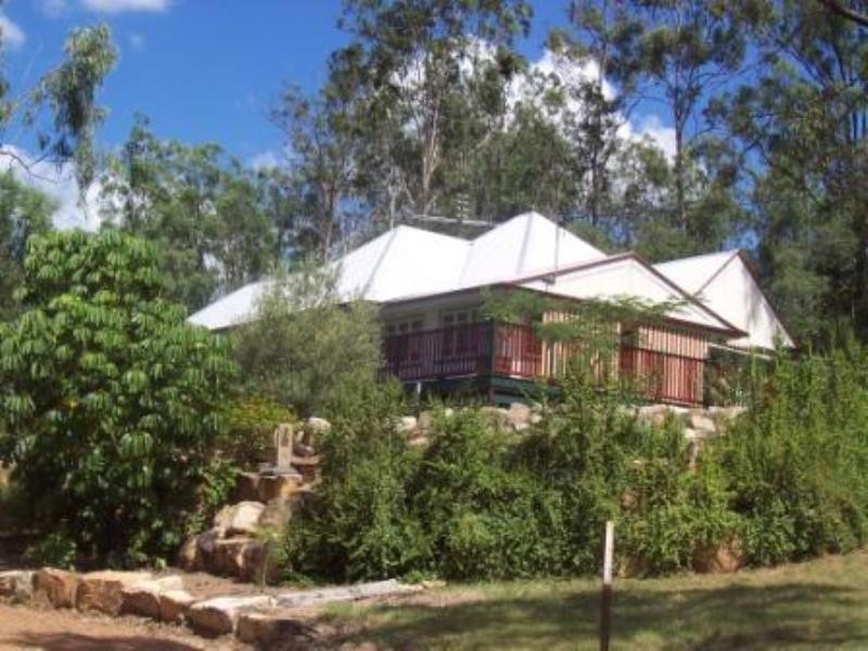 21 Squires Road, Withcott QLD 4352