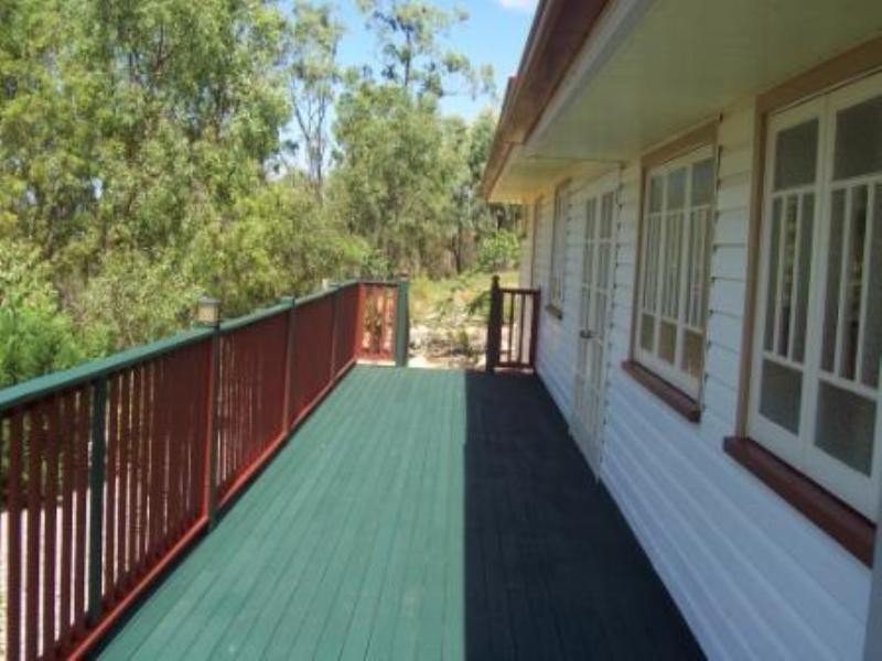 21 Squires Road, Withcott QLD 4352