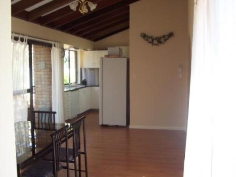 8 Gordon Crescent, Withcott QLD 4352