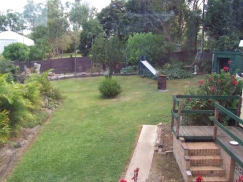 24 Elizabeth Street, Esk QLD 4312