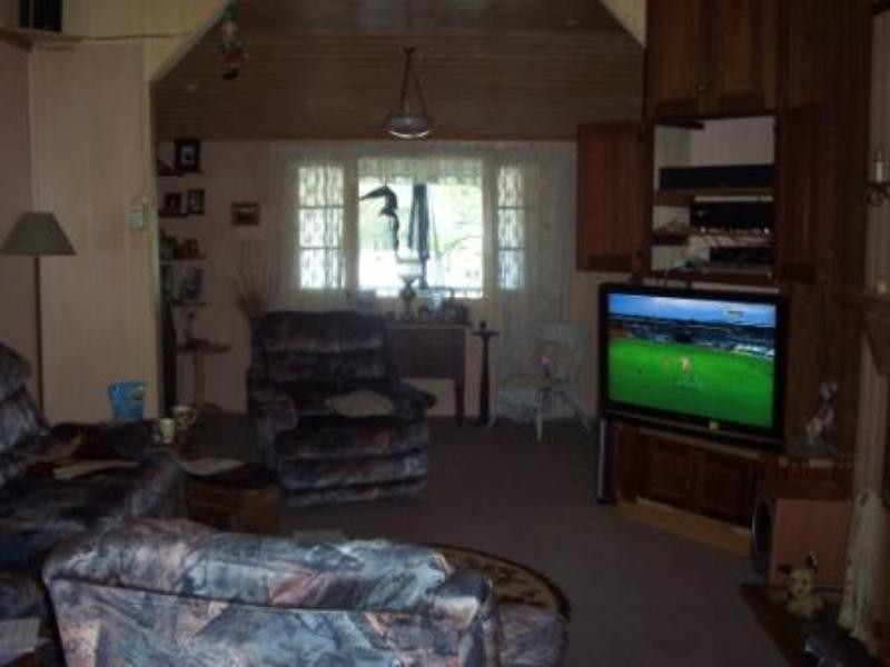 24 Elizabeth Street, Esk QLD 4312