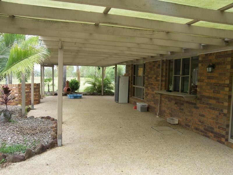 6 Diana Crescent, Withcott QLD 4352