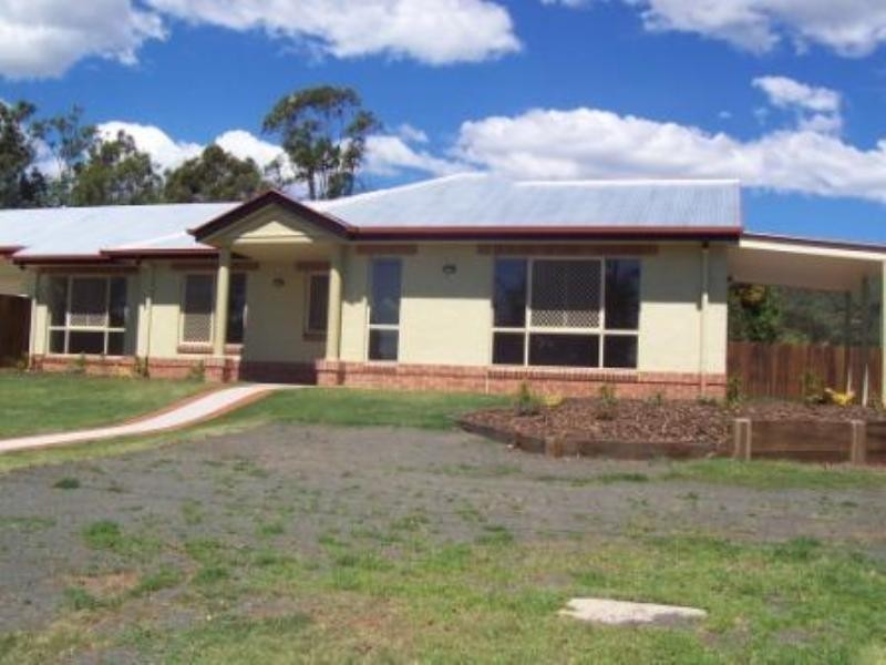 1/6 Vista Court, Withcott QLD 4352