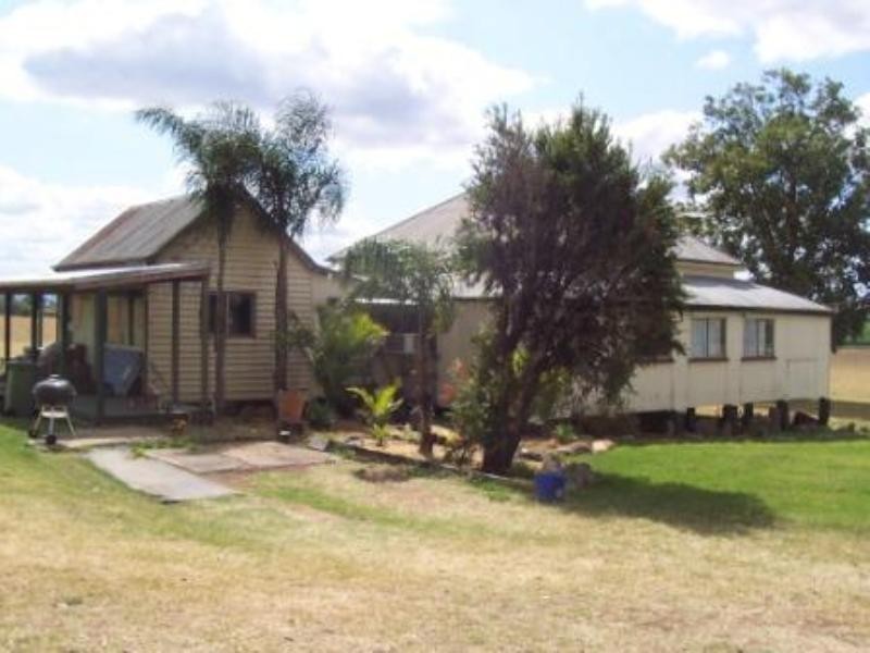 348 Mount Sylvia Road, Upper Tenthill QLD 4343