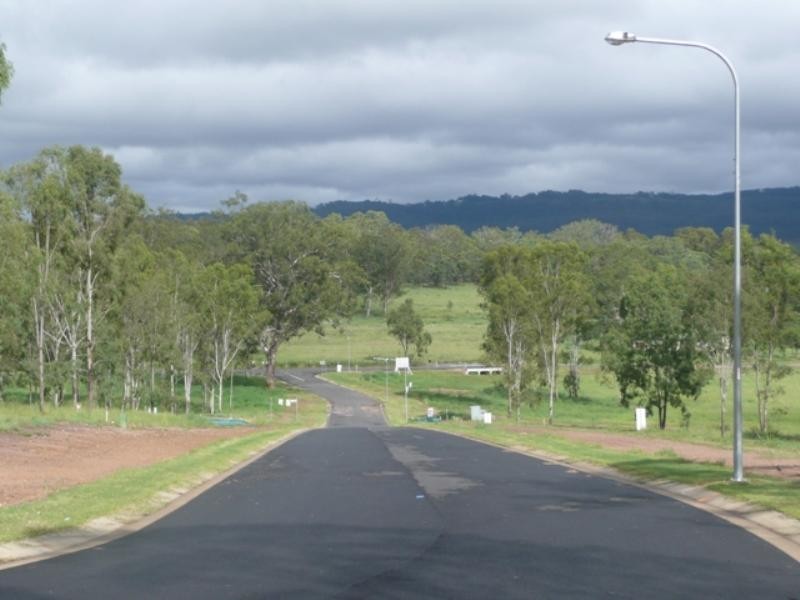 1 JACK Court, Murphys Creek QLD 4352