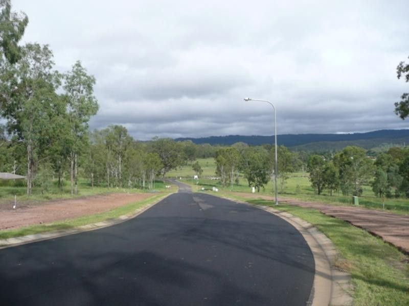 5 Jack, Murphys Creek QLD 4352