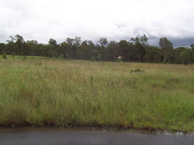 Parkridge Est Kimdon, Withcott QLD 4352