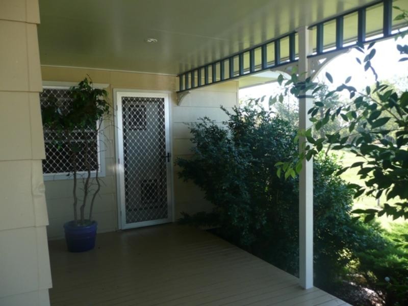 Postmans Ridge QLD 4352