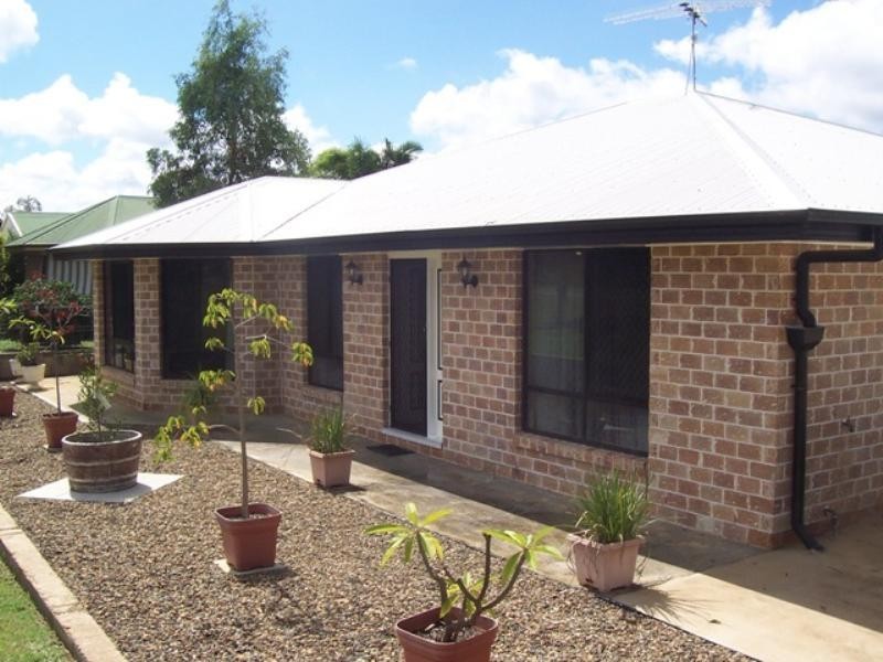 13 Rutherford Road, Withcott QLD 4352