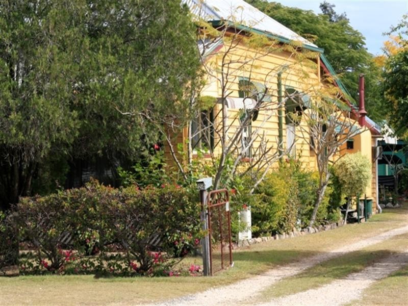 24 Station Street, Helidon QLD 4344